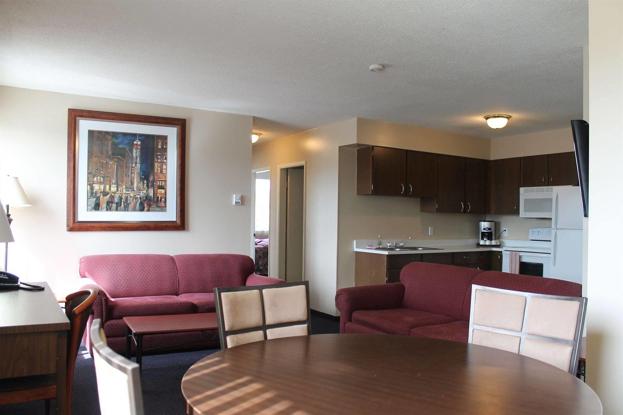 Redford Motel Port Alberni Bagian luar foto